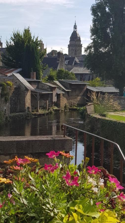 Maison De Berry Bed & Breakfast Villedieu-les-Poëles Exteriér fotografie